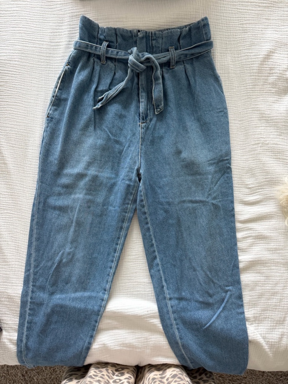stradivarius High-Rise Paperbag Waist Light Blue Jeans